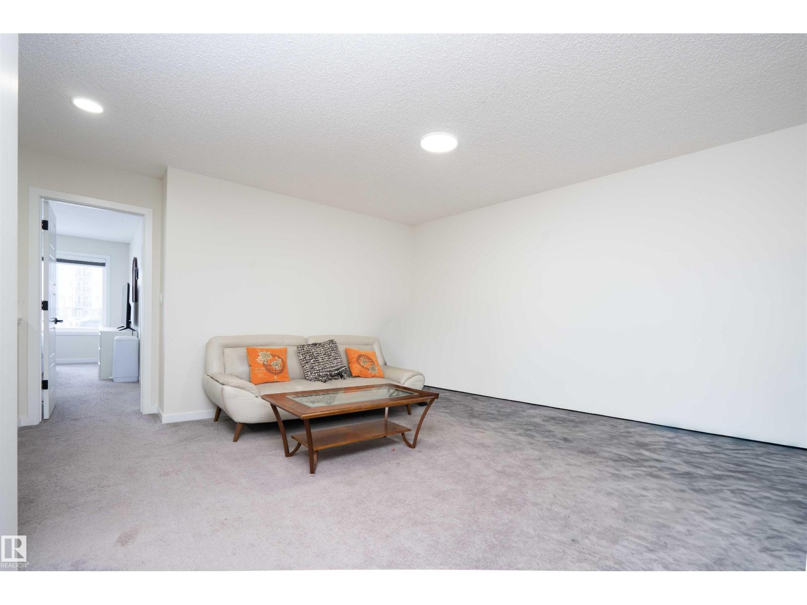 1487 Plum Circle Ci Sw, Edmonton, Alberta