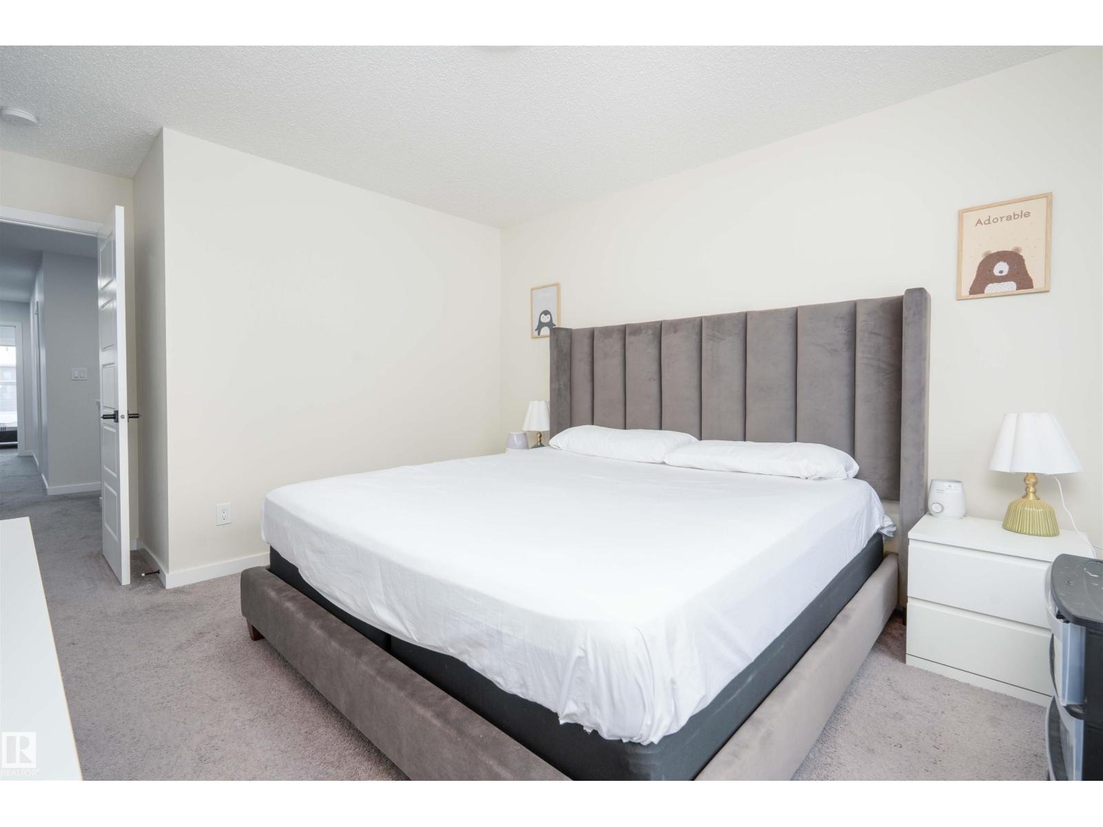 1487 Plum Circle Ci Sw, Edmonton, Alberta