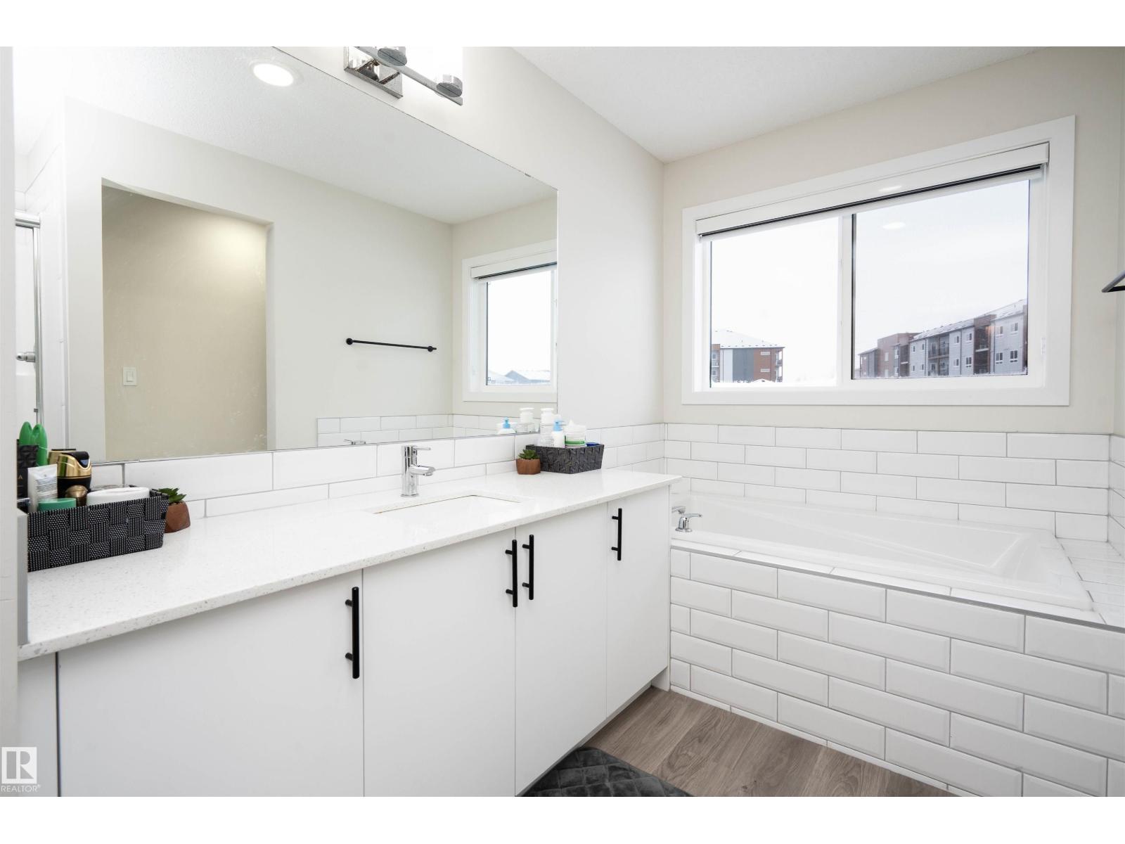 1487 Plum Circle Ci Sw, Edmonton, Alberta