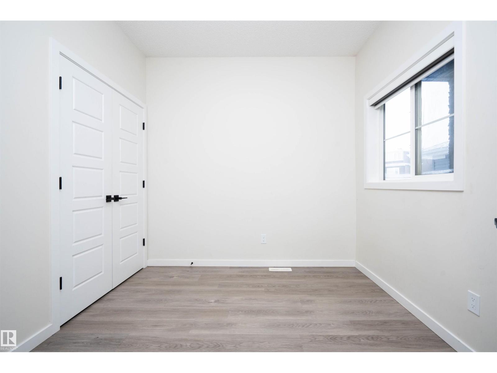 1487 Plum Circle Ci Sw, Edmonton, Alberta