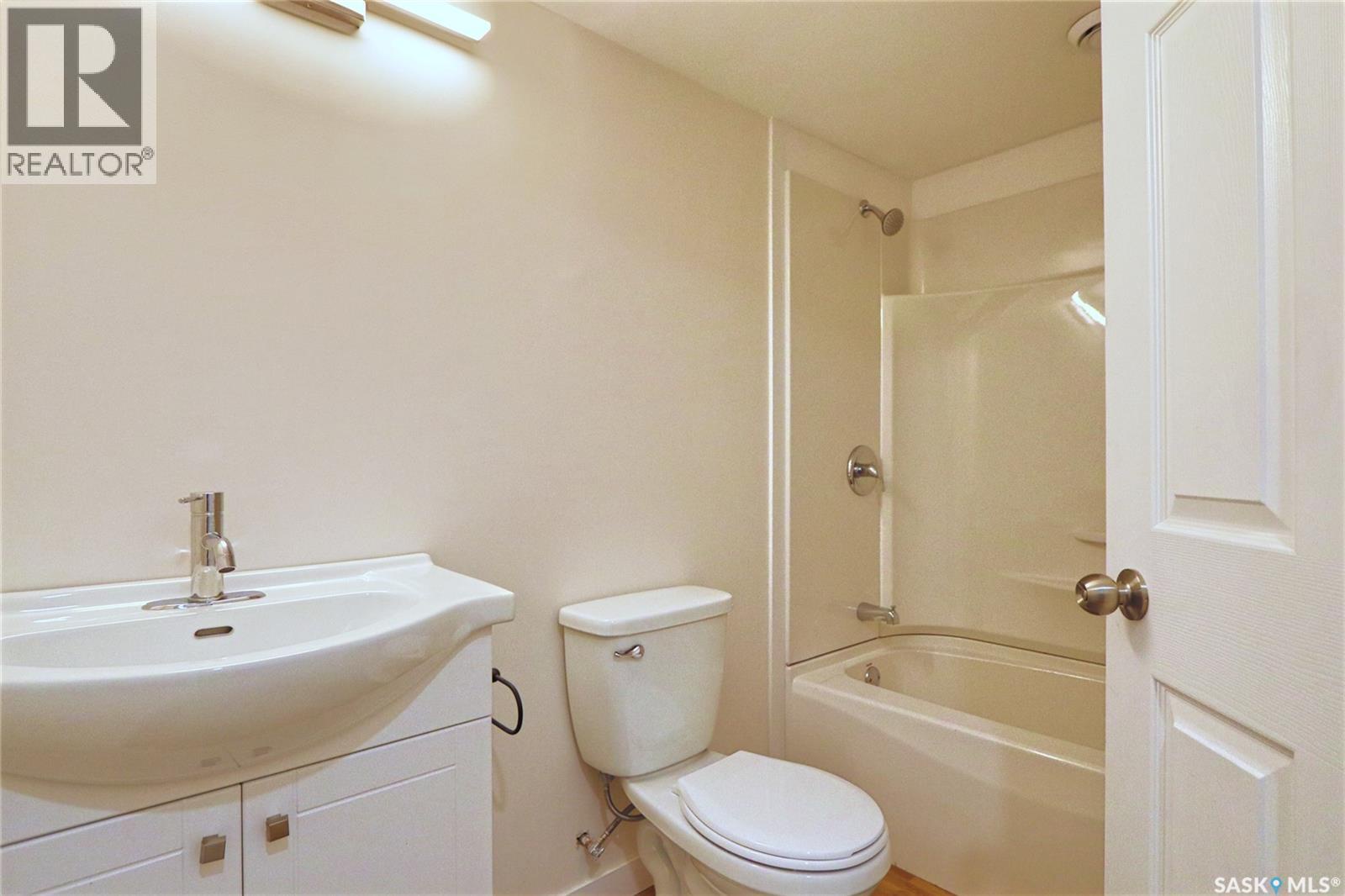 A&b 1824 Winnipeg Street, Regina, Saskatchewan