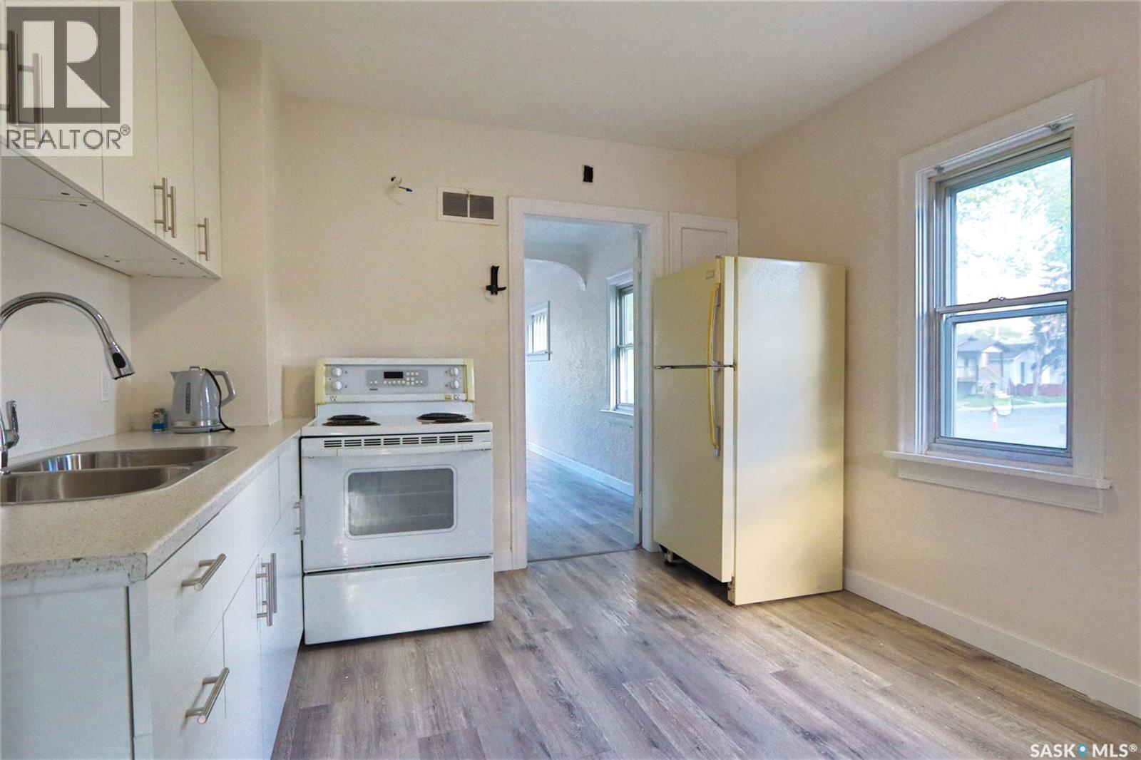 A&b 1824 Winnipeg Street, Regina, Saskatchewan