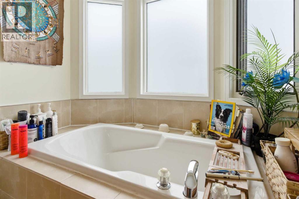 59 Abbeydale Villas Ne, Calgary, Alberta