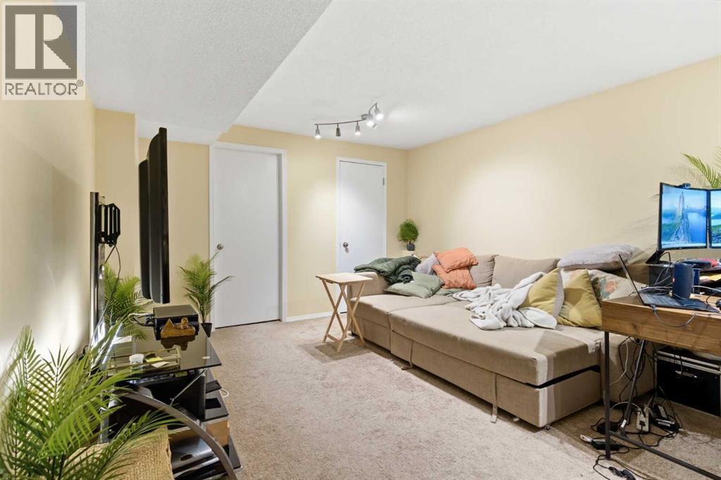 59 Abbeydale Villas Ne, Calgary, Alberta