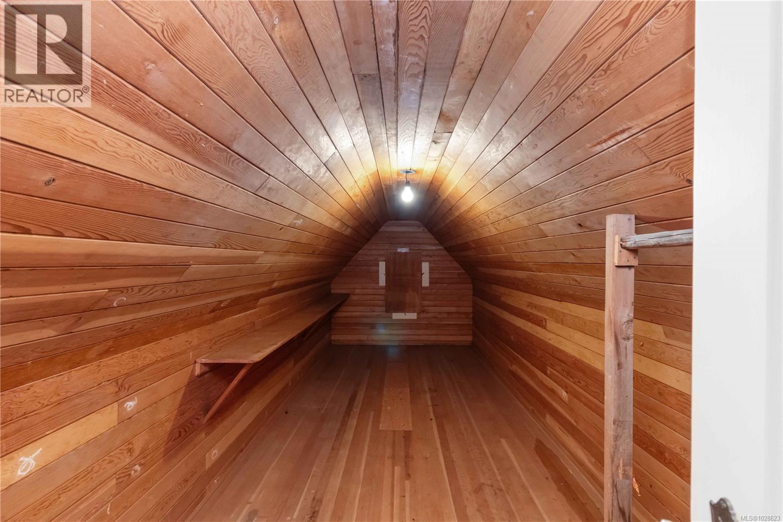 1811 Hollywood Cres, Victoria, British Columbia