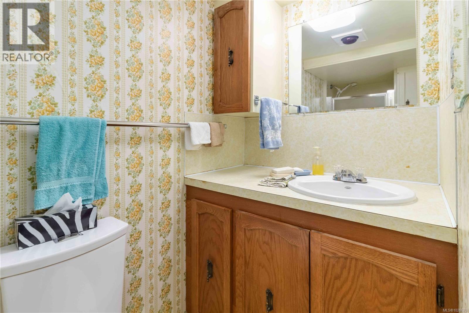 1811 Hollywood Cres, Victoria, British Columbia