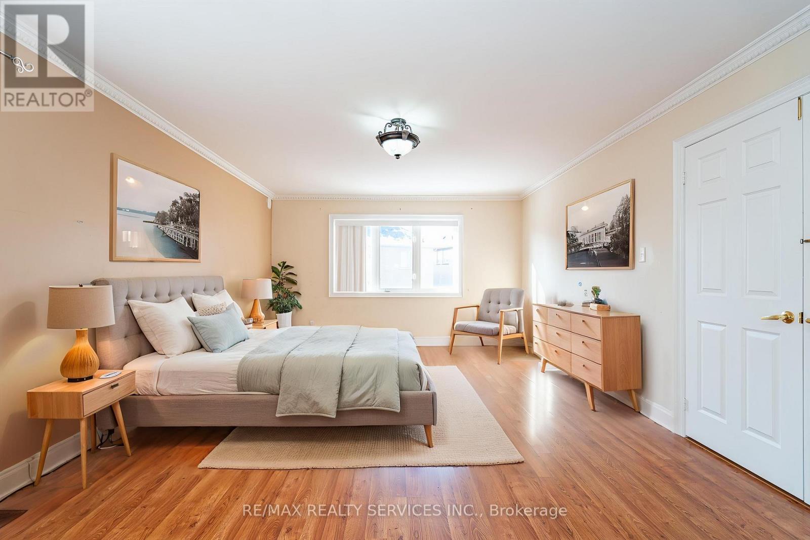 52 Mount Royal Circle, Brampton (vales Of Castlemore North), Ontario