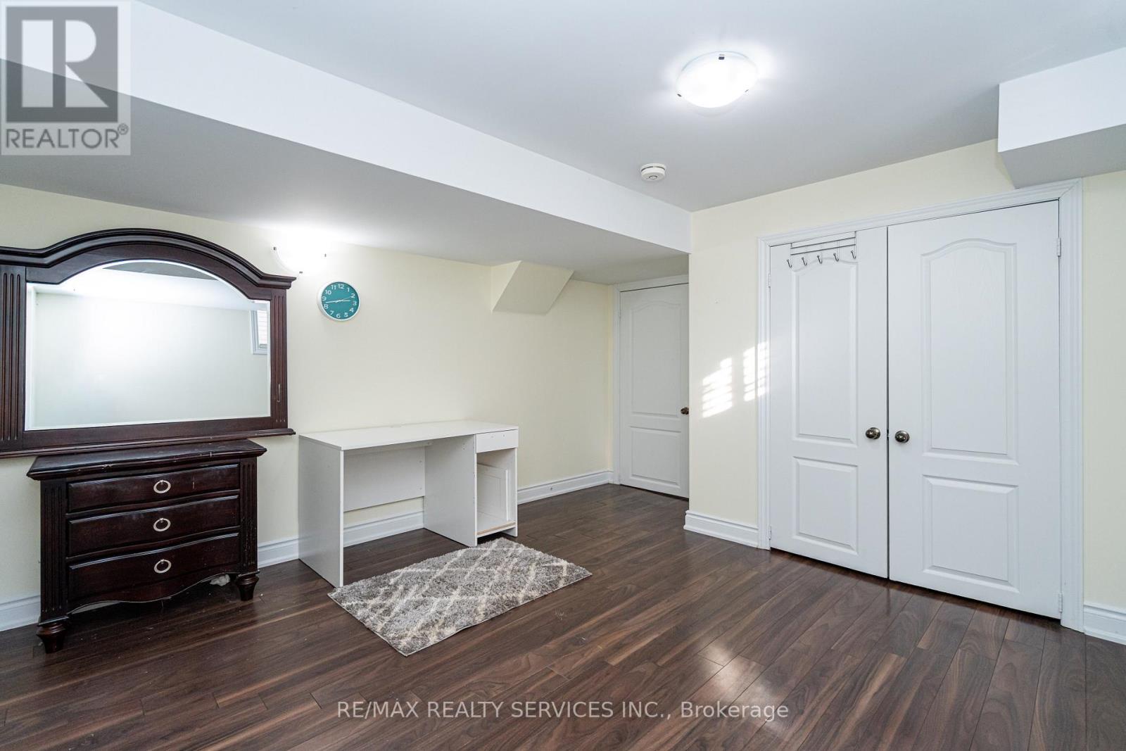 52 Mount Royal Circle, Brampton (vales Of Castlemore North), Ontario