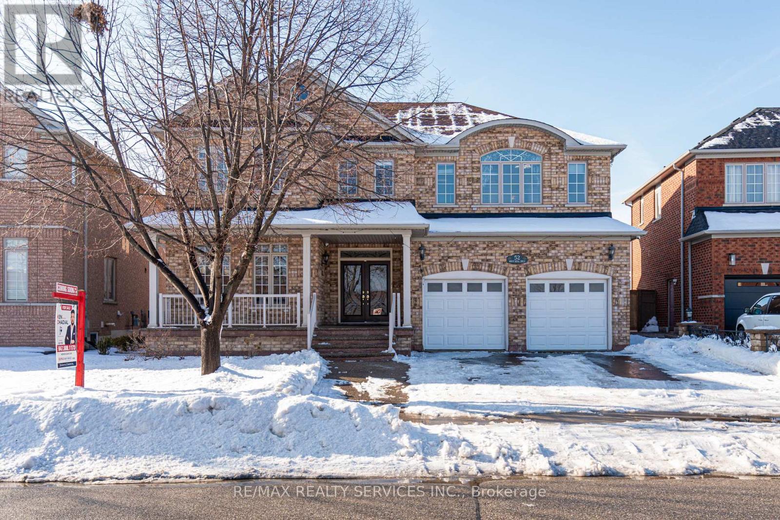 52 Mount Royal Circle, Brampton (vales Of Castlemore North), Ontario