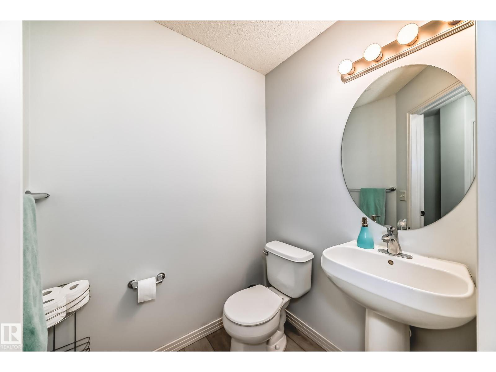 5305 205 St Nw, Edmonton, Alberta