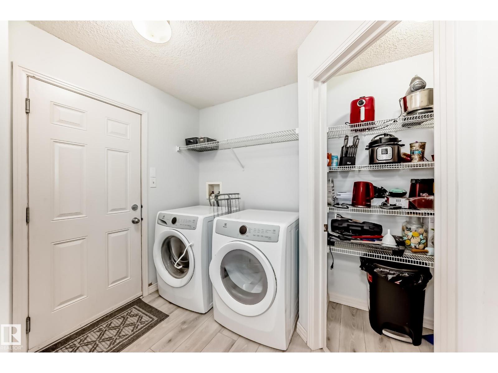 5305 205 St Nw, Edmonton, Alberta