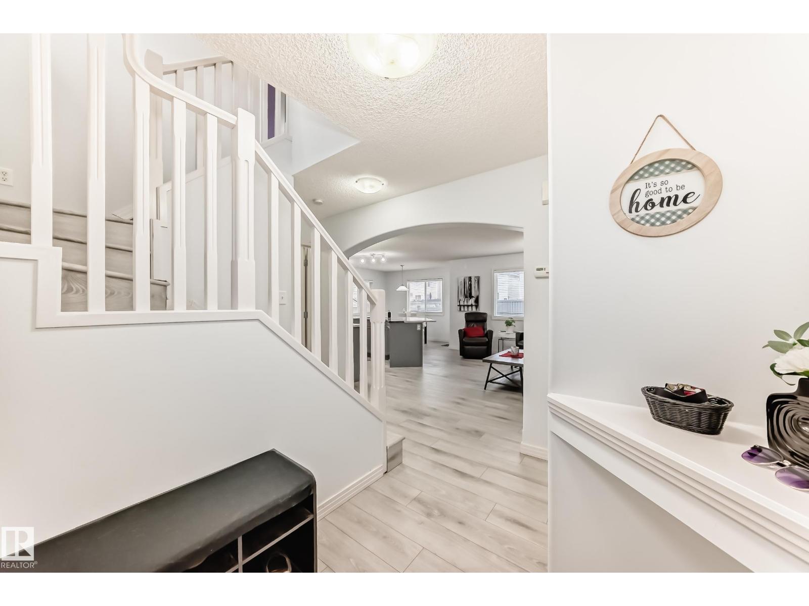 5305 205 St Nw, Edmonton, Alberta