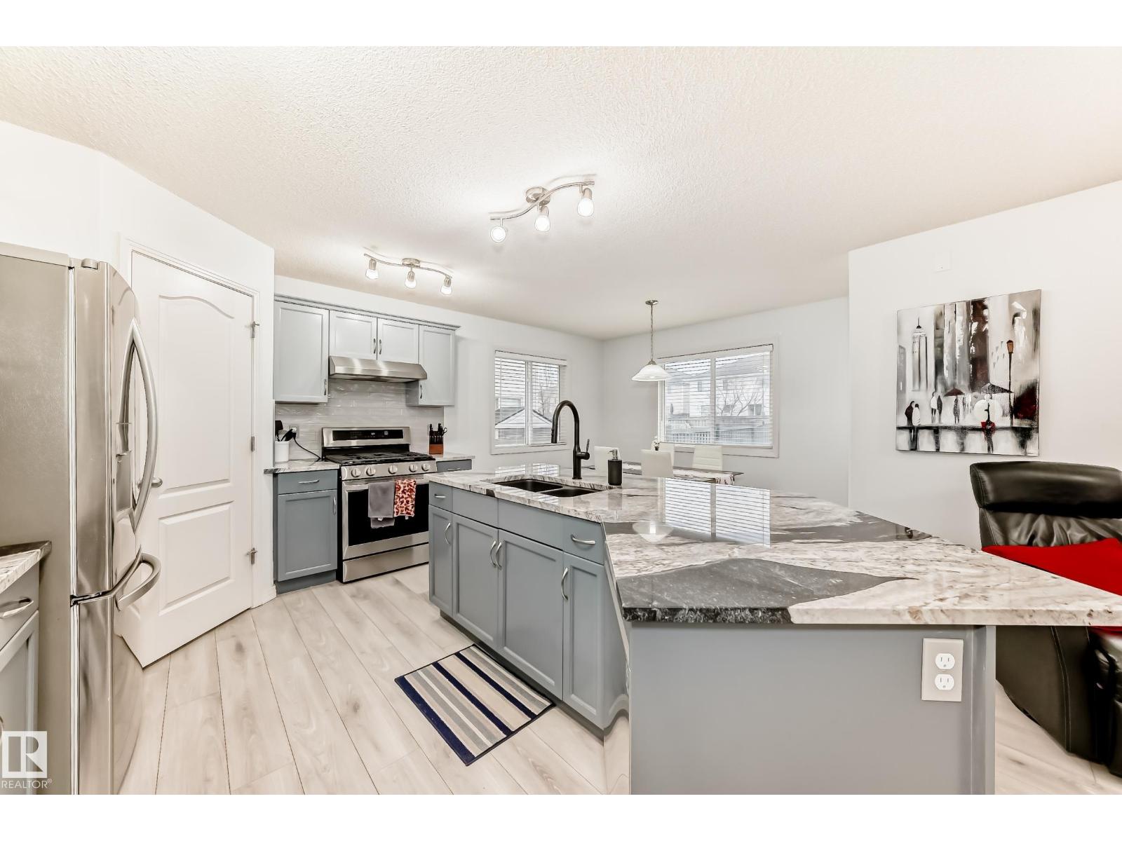 5305 205 St Nw, Edmonton, Alberta