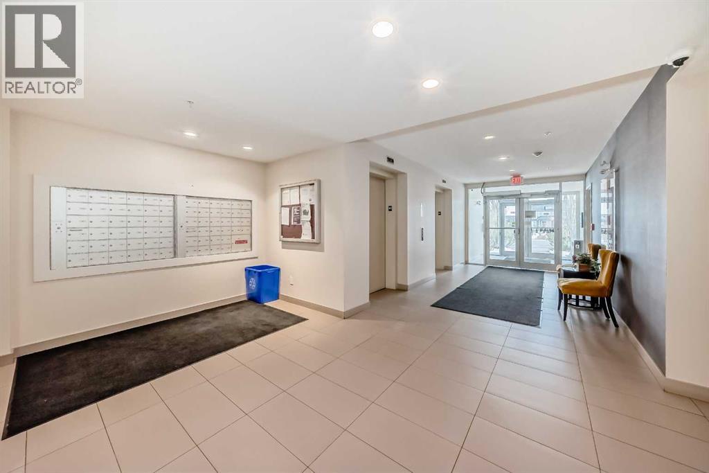 405, 2300 Evanston Square, Calgary, Alberta