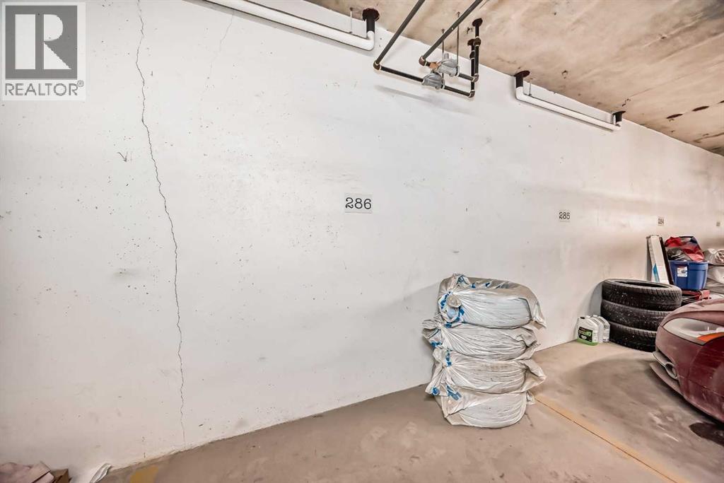 405, 2300 Evanston Square, Calgary, Alberta