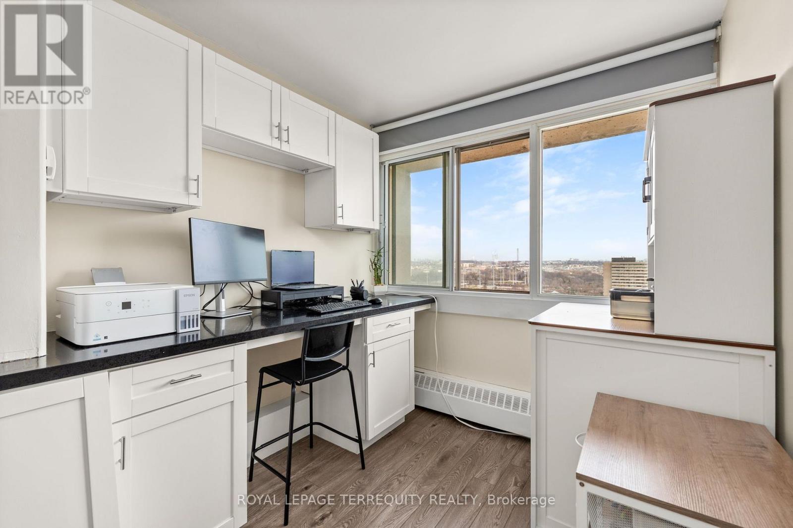 2204 - 715 Don Mills Road, Toronto (flemingdon Park), Ontario