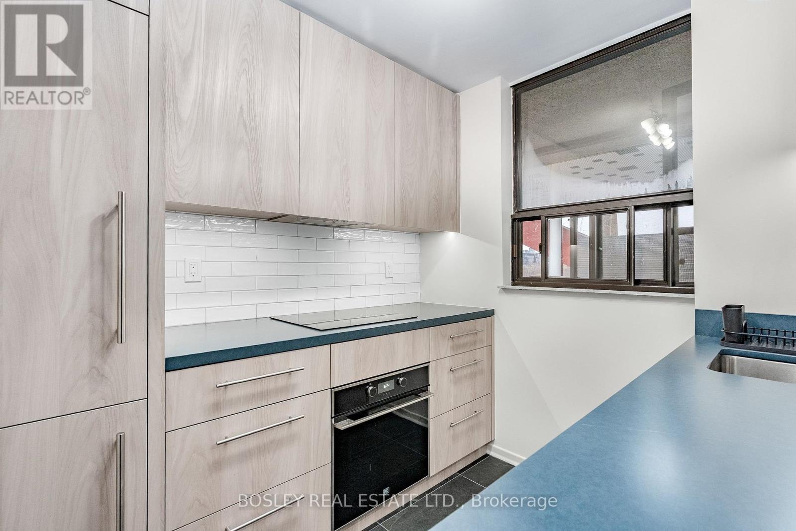 613 - 89 Mccaul Street W, Toronto (kensington-chinatown), Ontario