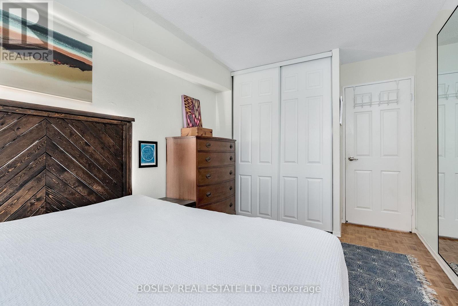 613 - 89 Mccaul Street W, Toronto (kensington-chinatown), Ontario