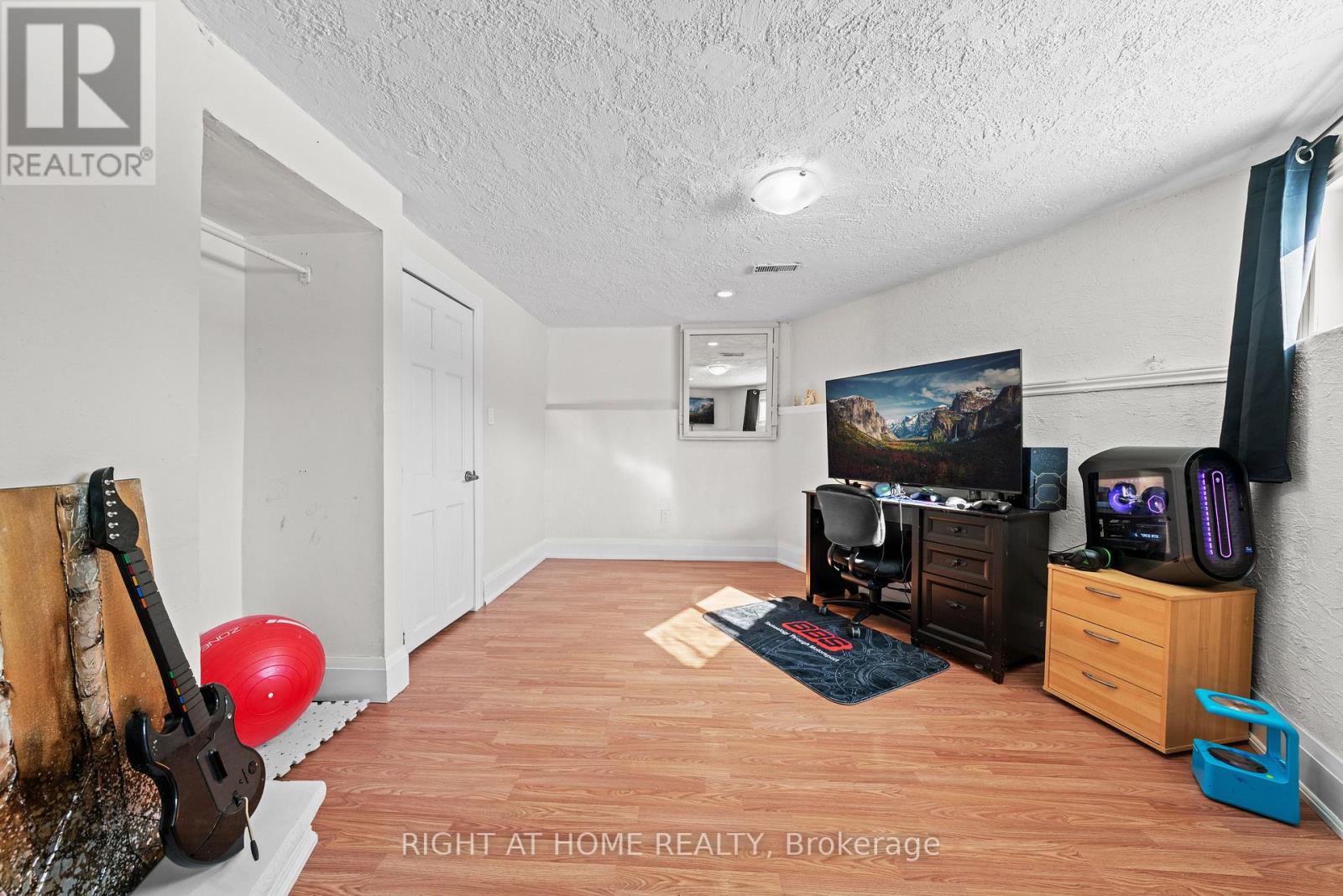 7027 Estoril Road, Mississauga (meadowvale), Ontario