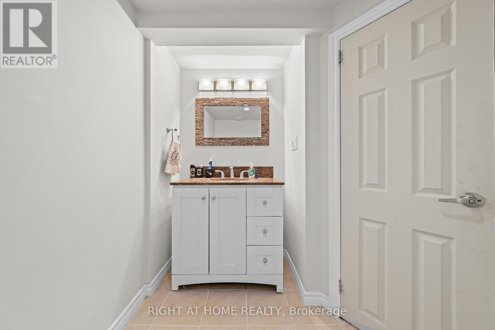 7027 Estoril Road, Mississauga (meadowvale), Ontario