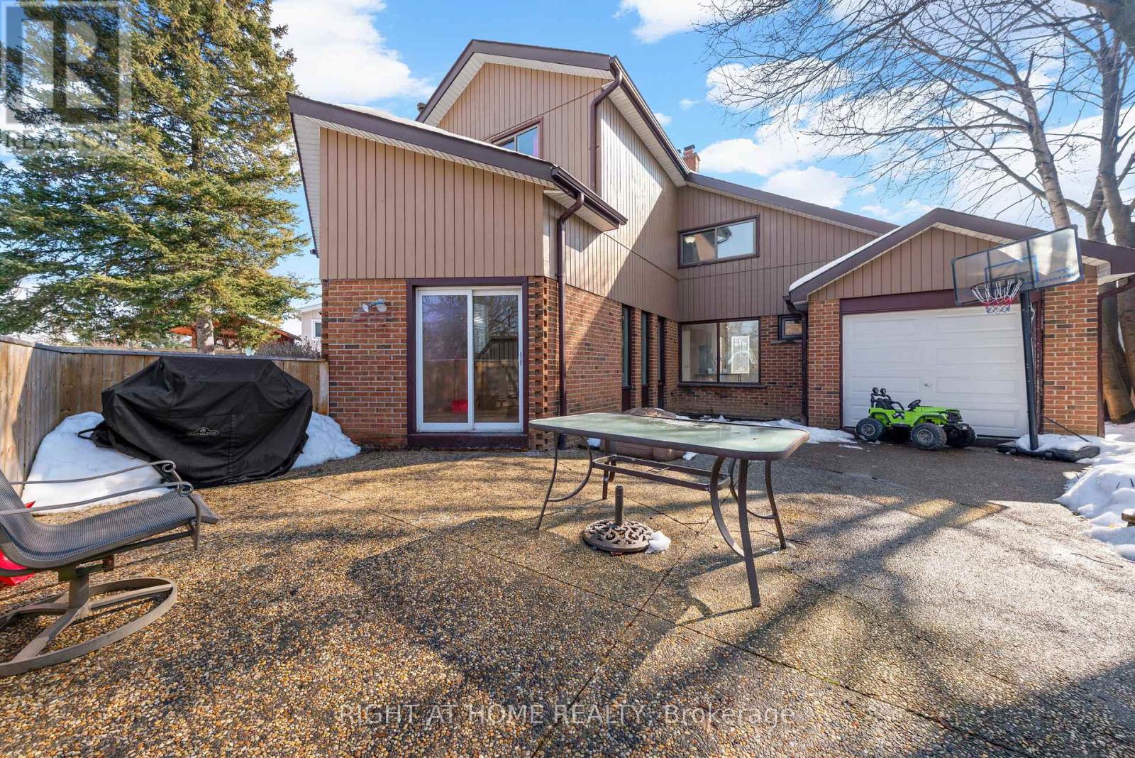 7027 Estoril Road, Mississauga (meadowvale), Ontario