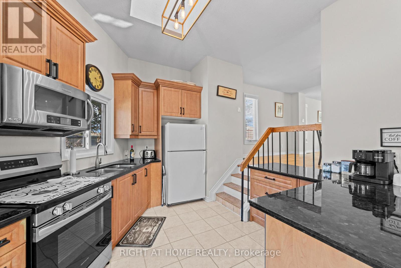 7027 Estoril Road, Mississauga (meadowvale), Ontario