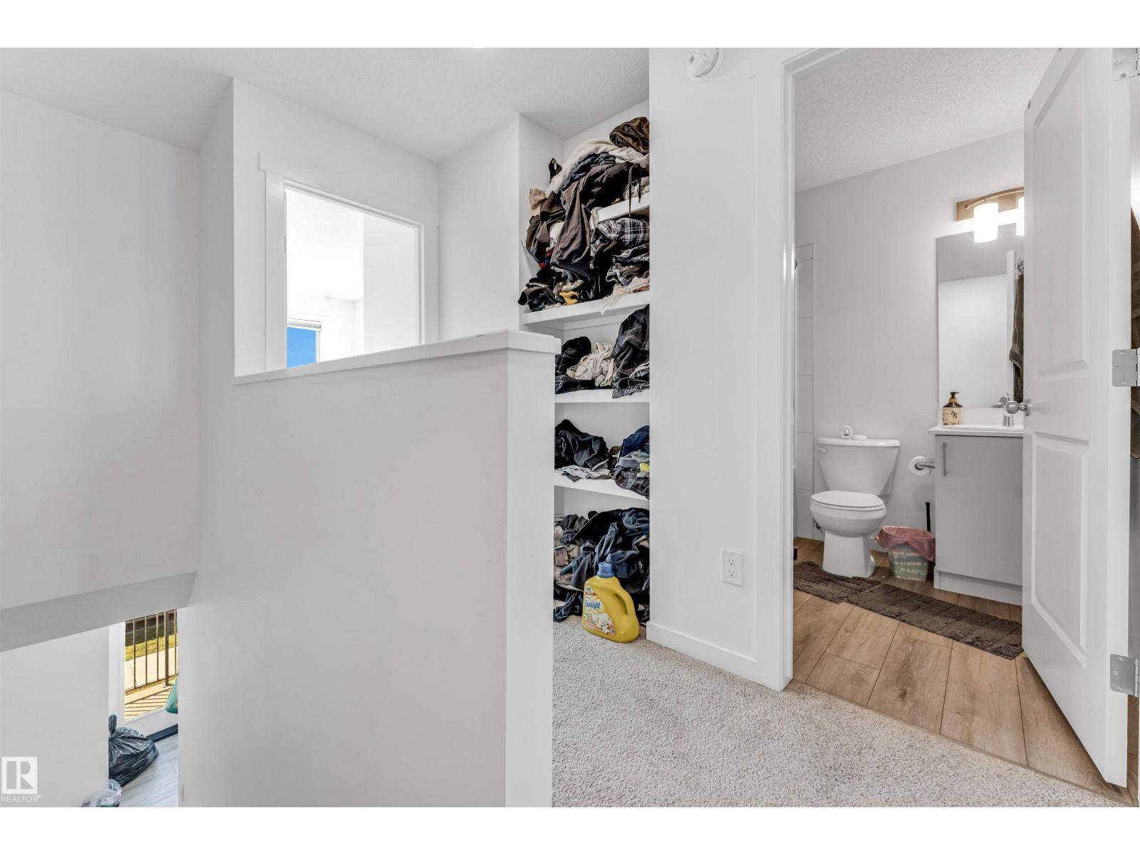 1106 Aster Bv Nw, Edmonton, Alberta