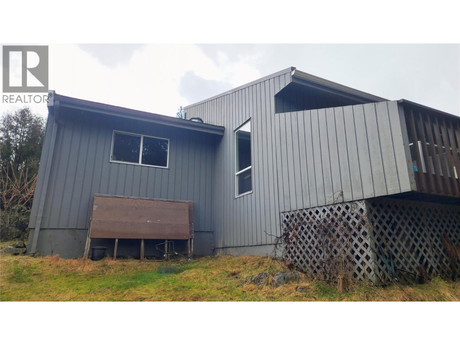 1010 Gilker Street, Nelson, British Columbia