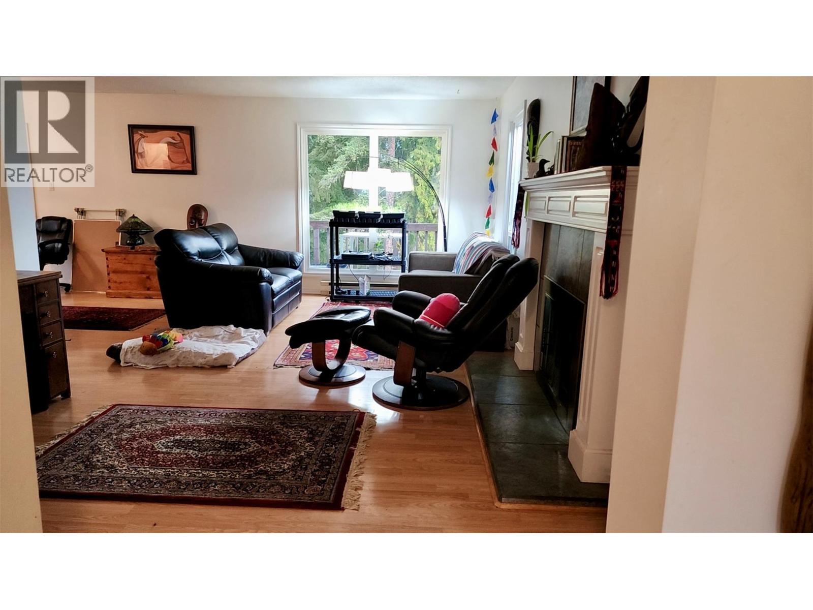 1010 Gilker Street, Nelson, British Columbia