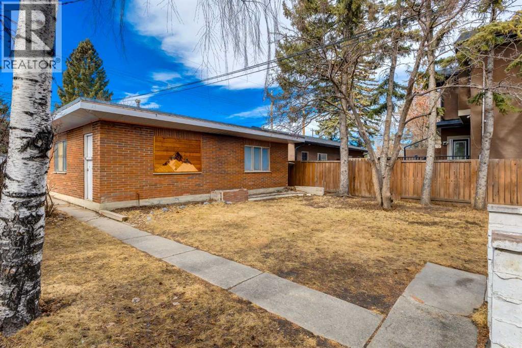1415 43 Street Sw, Calgary, Alberta