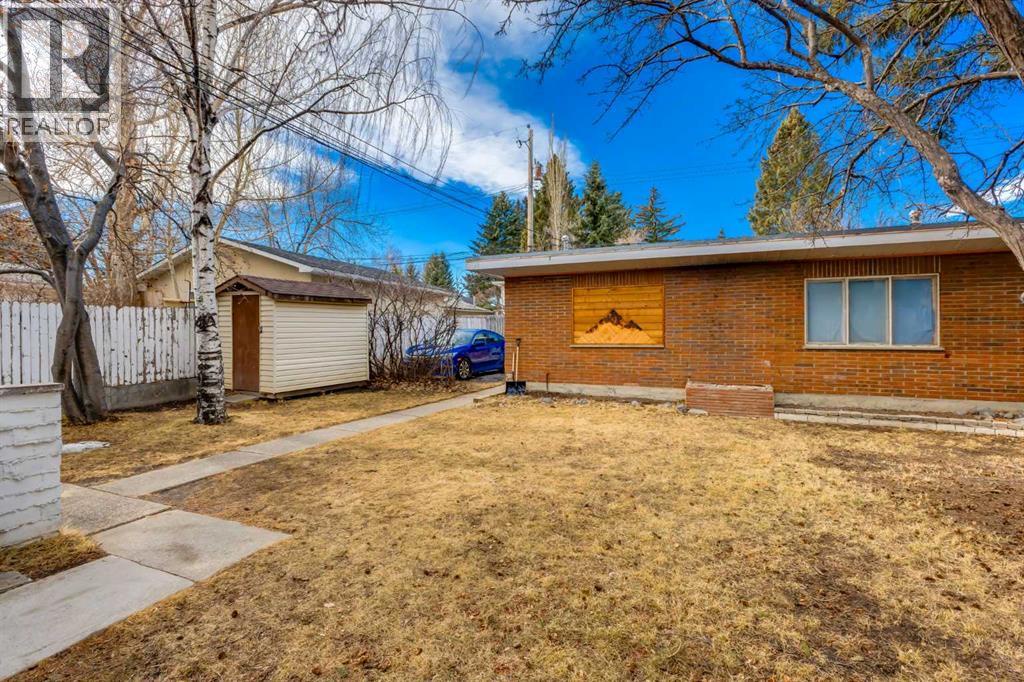 1415 43 Street Sw, Calgary, Alberta