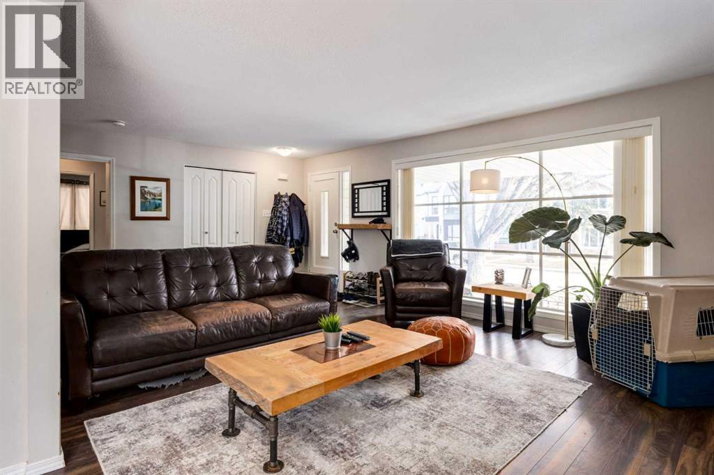 1415 43 Street Sw, Calgary, Alberta