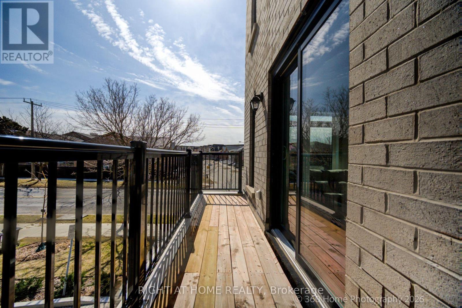 1 Case Ootes Drive, Toronto (victoria Village), Ontario