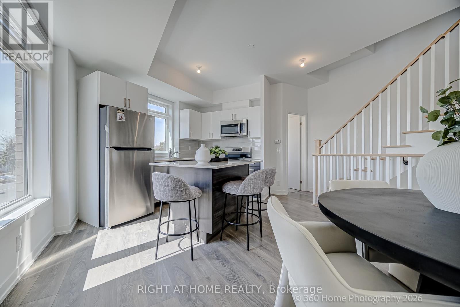 1 Case Ootes Drive, Toronto (victoria Village), Ontario