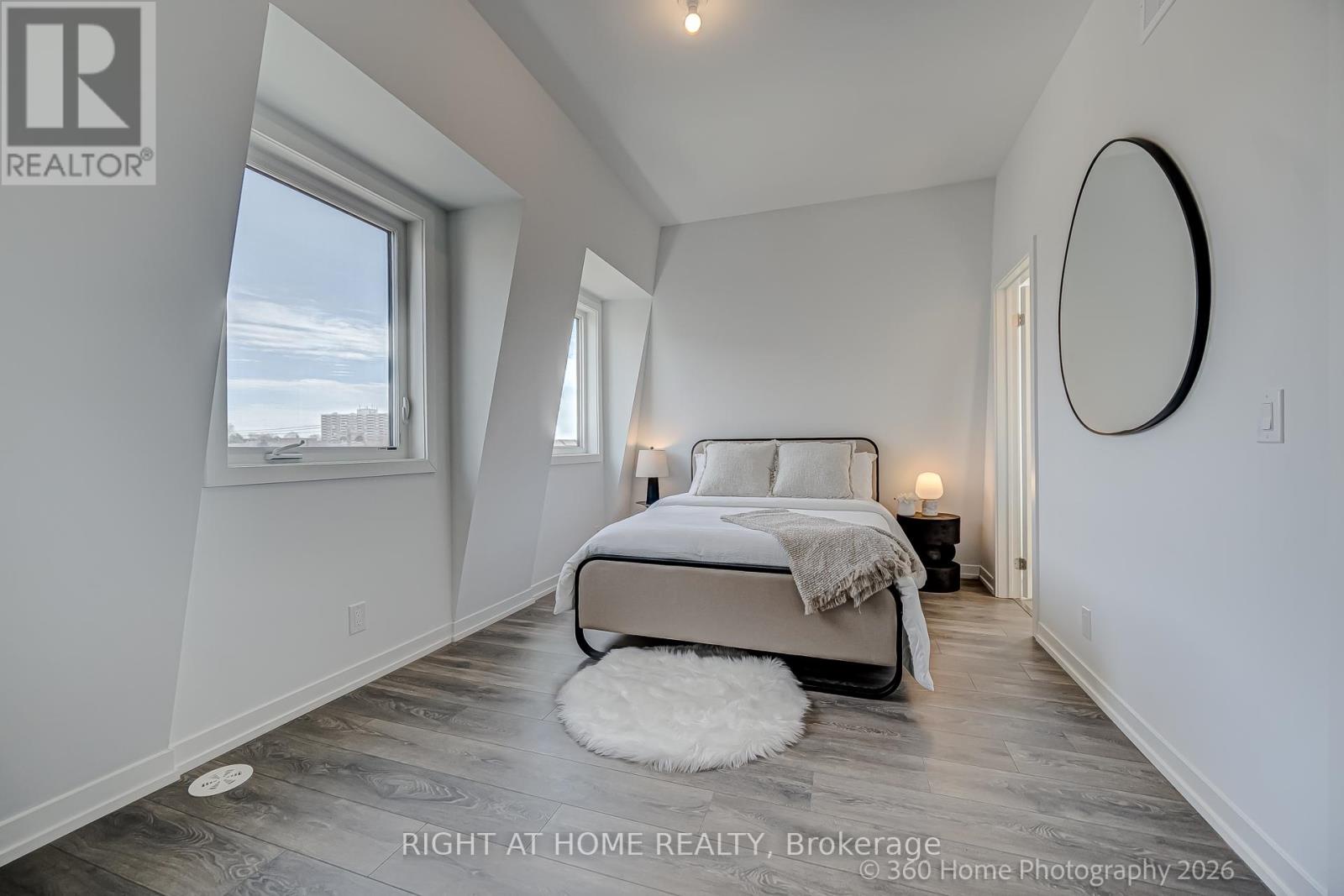 1 Case Ootes Drive, Toronto (victoria Village), Ontario