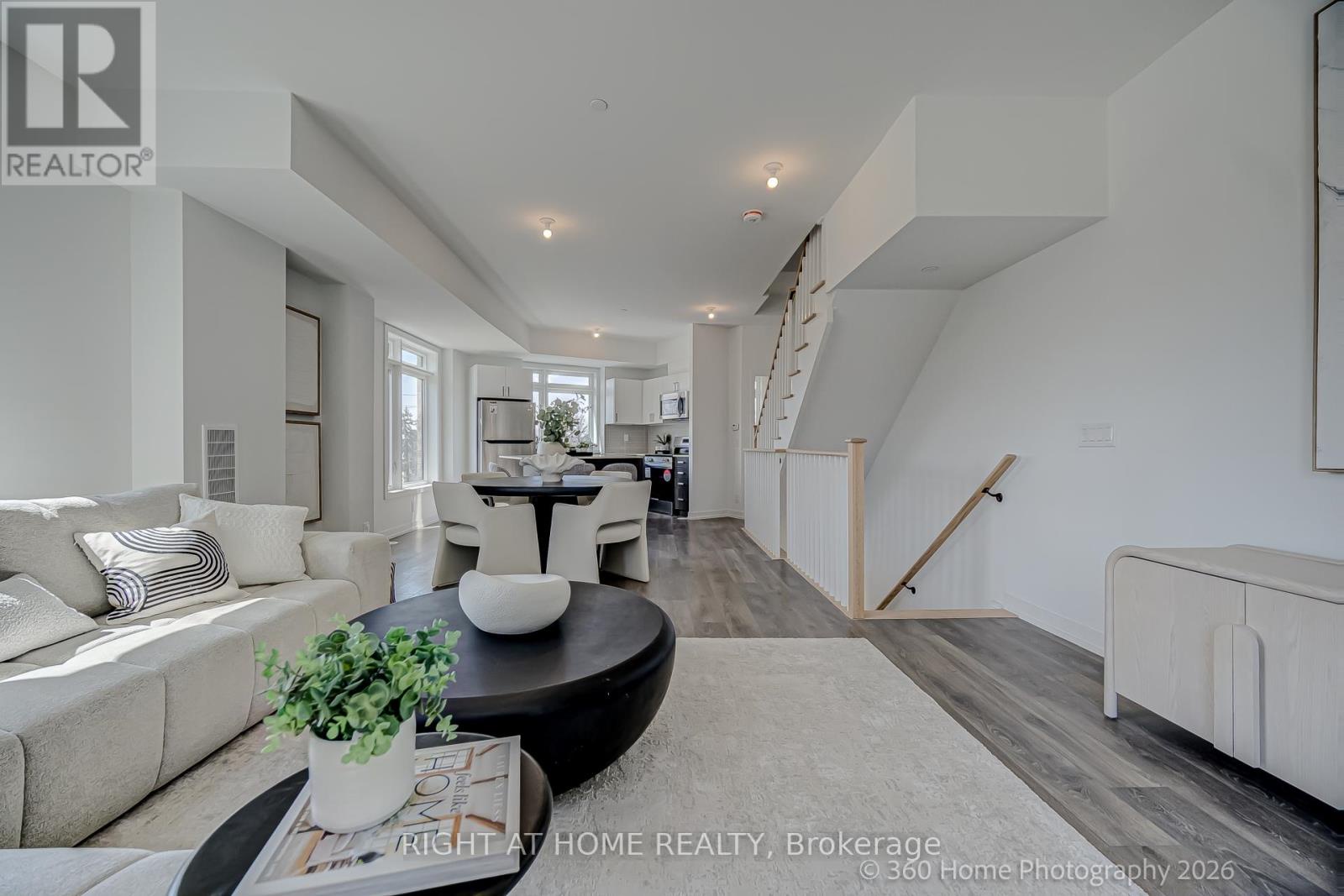 1 Case Ootes Drive, Toronto (victoria Village), Ontario