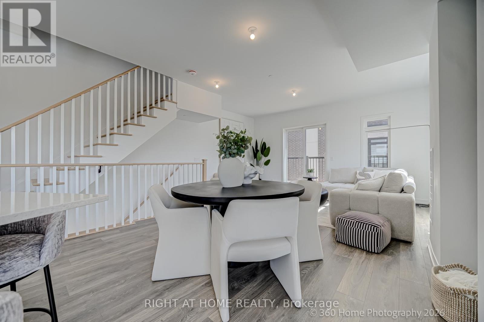 1 Case Ootes Drive, Toronto (victoria Village), Ontario