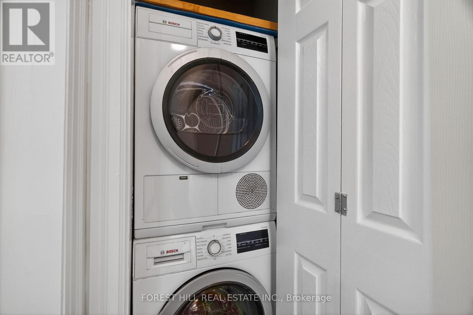 7 Ellsworth Avenue, Toronto (wychwood), Ontario