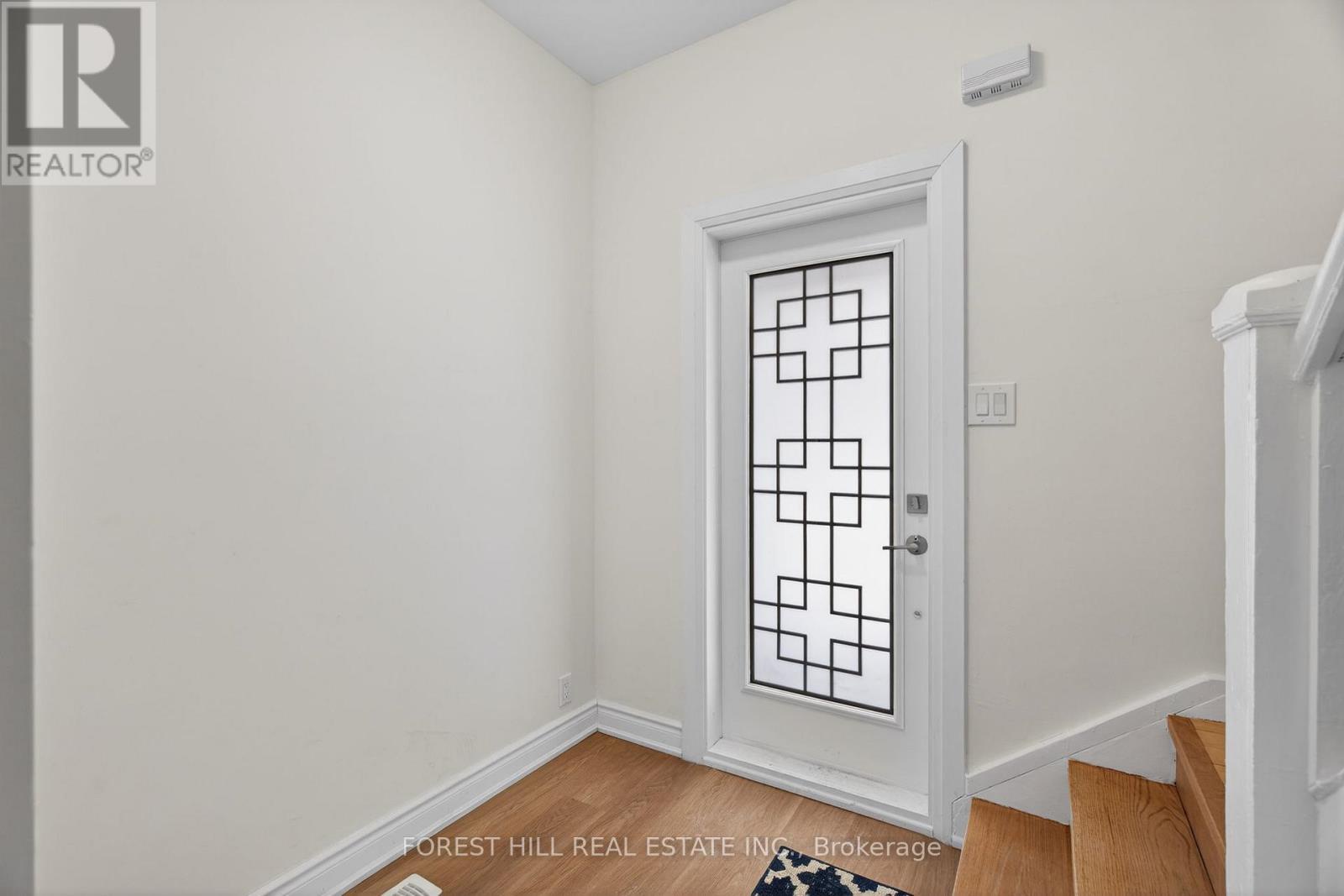 7 Ellsworth Avenue, Toronto (wychwood), Ontario