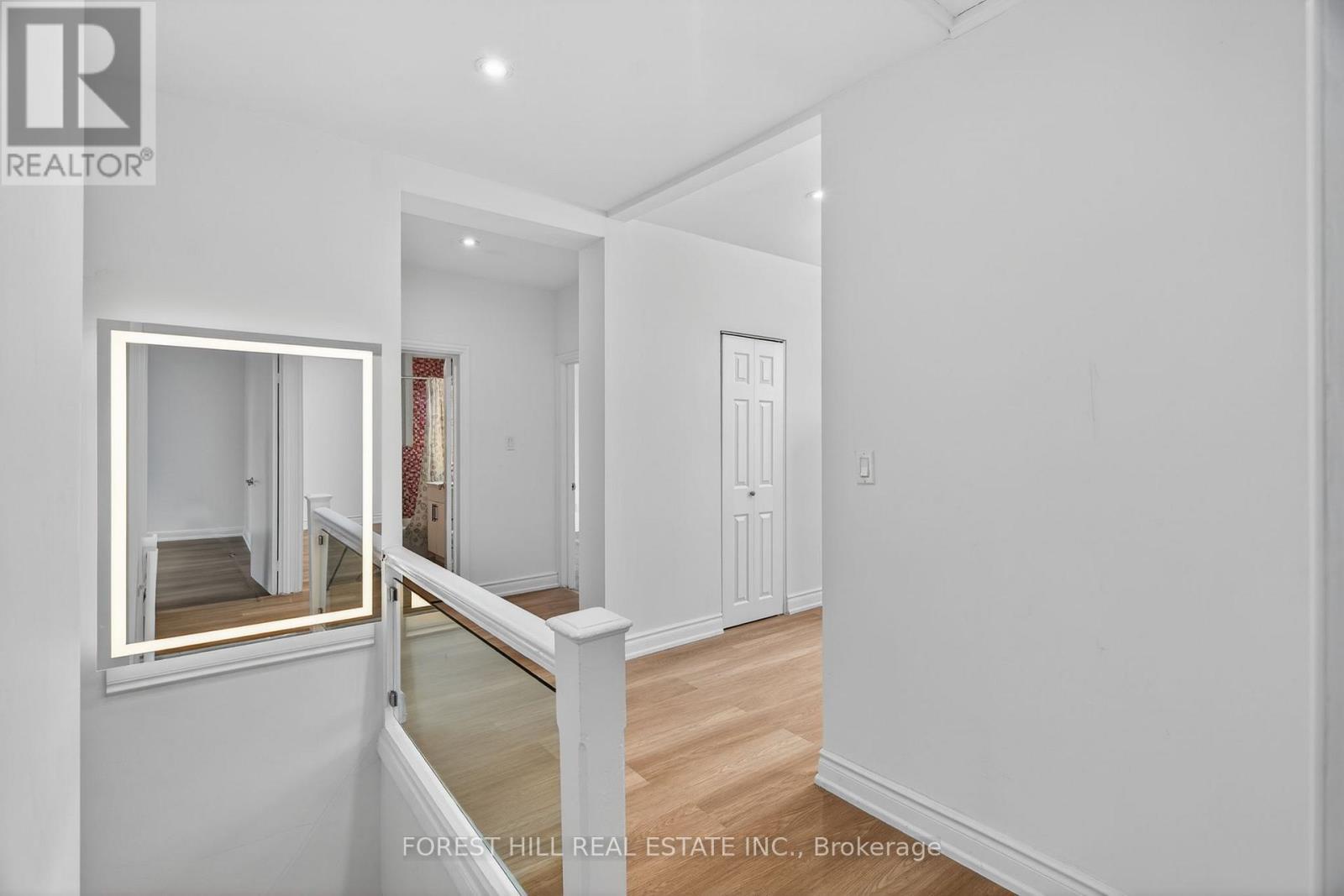 7 Ellsworth Avenue, Toronto (wychwood), Ontario