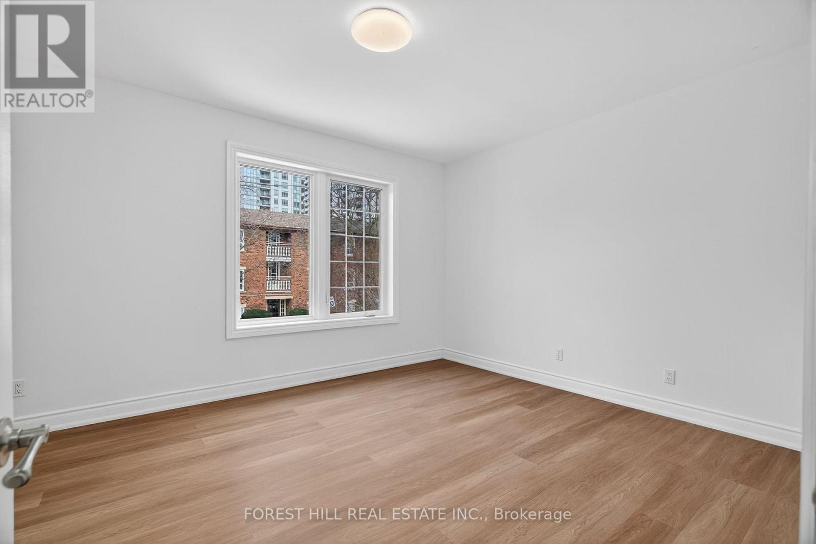 7 Ellsworth Avenue, Toronto (wychwood), Ontario