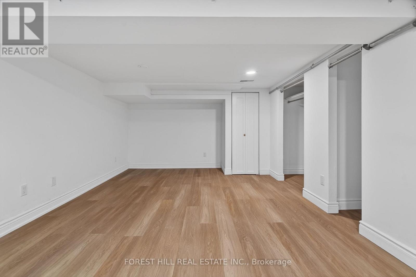 7 Ellsworth Avenue, Toronto (wychwood), Ontario