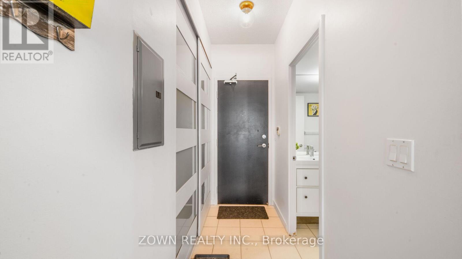 220 - 231 Fort York Boulevard, Toronto (niagara), Ontario