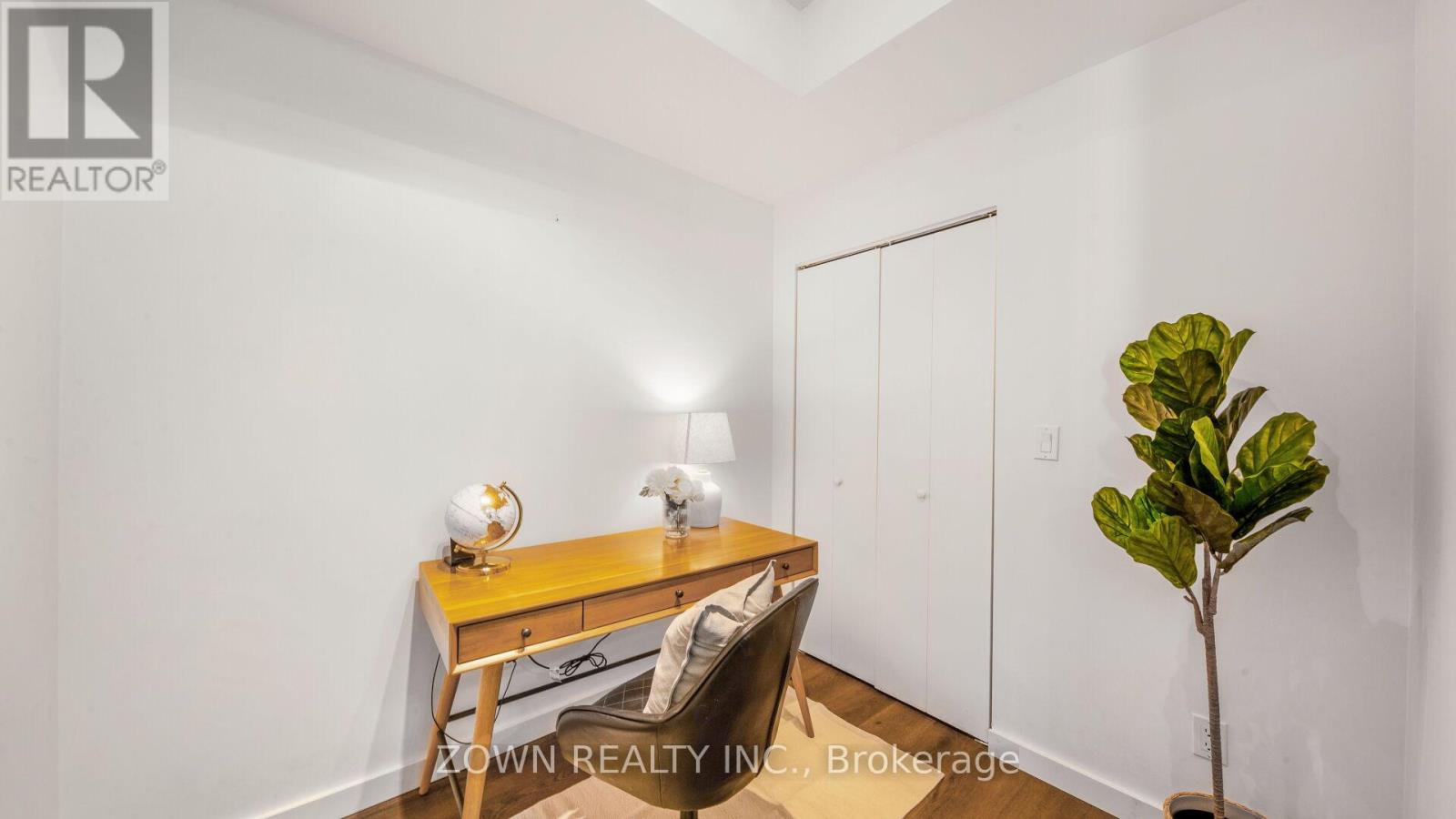 220 - 231 Fort York Boulevard, Toronto (niagara), Ontario