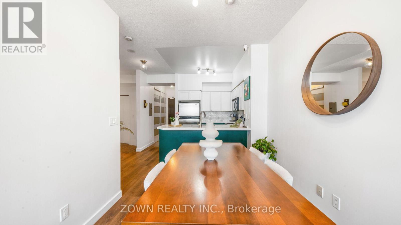 220 - 231 Fort York Boulevard, Toronto (niagara), Ontario