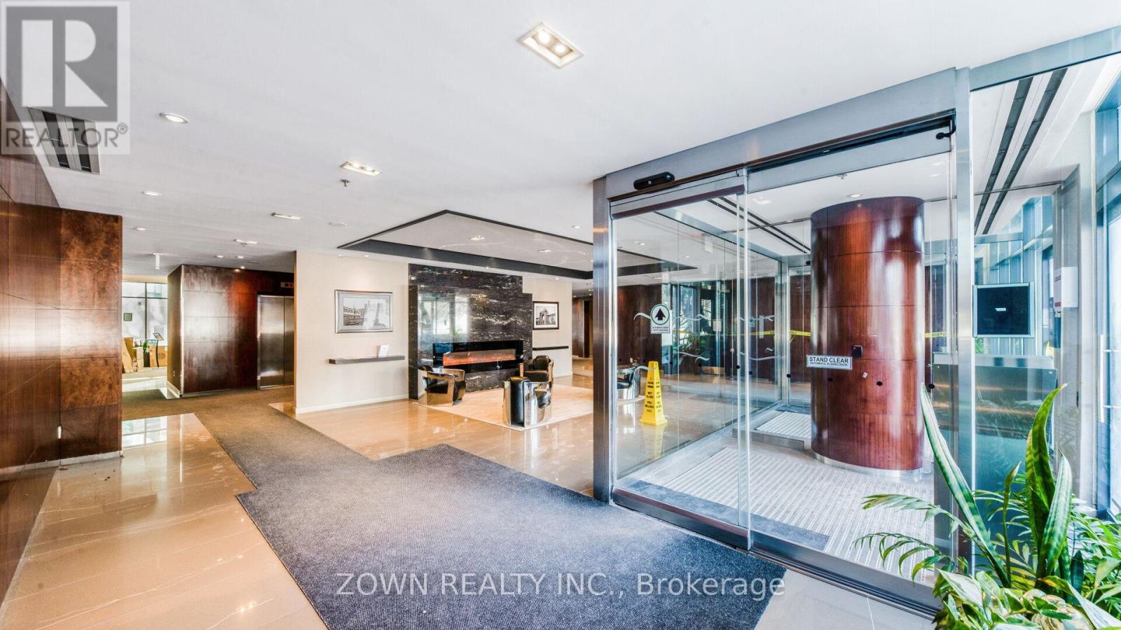 220 - 231 Fort York Boulevard, Toronto (niagara), Ontario