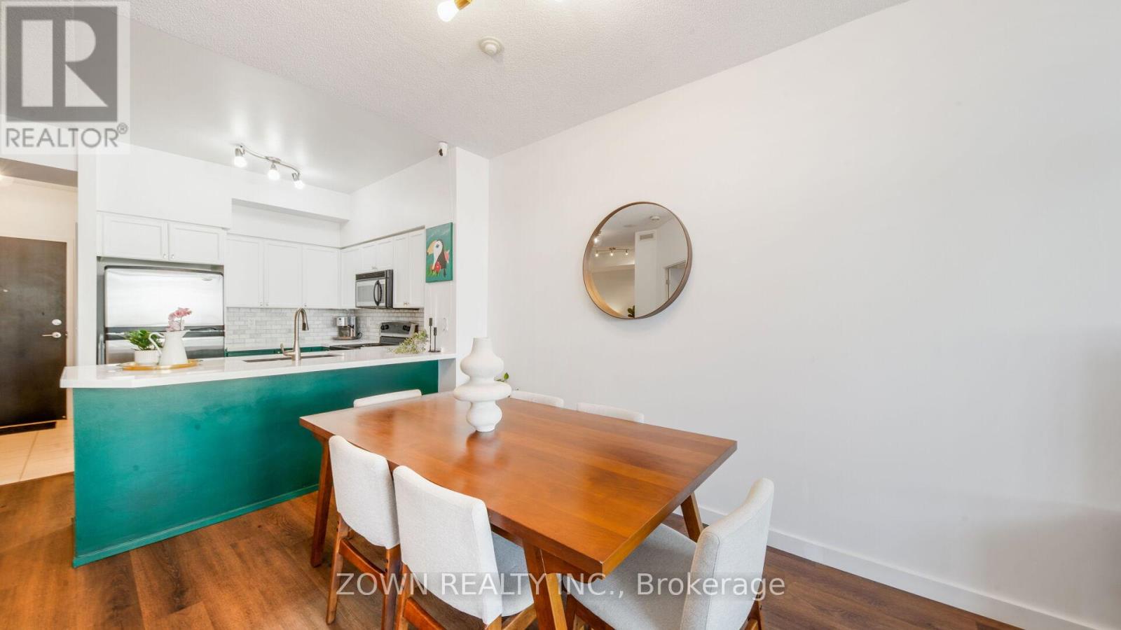 220 - 231 Fort York Boulevard, Toronto (niagara), Ontario