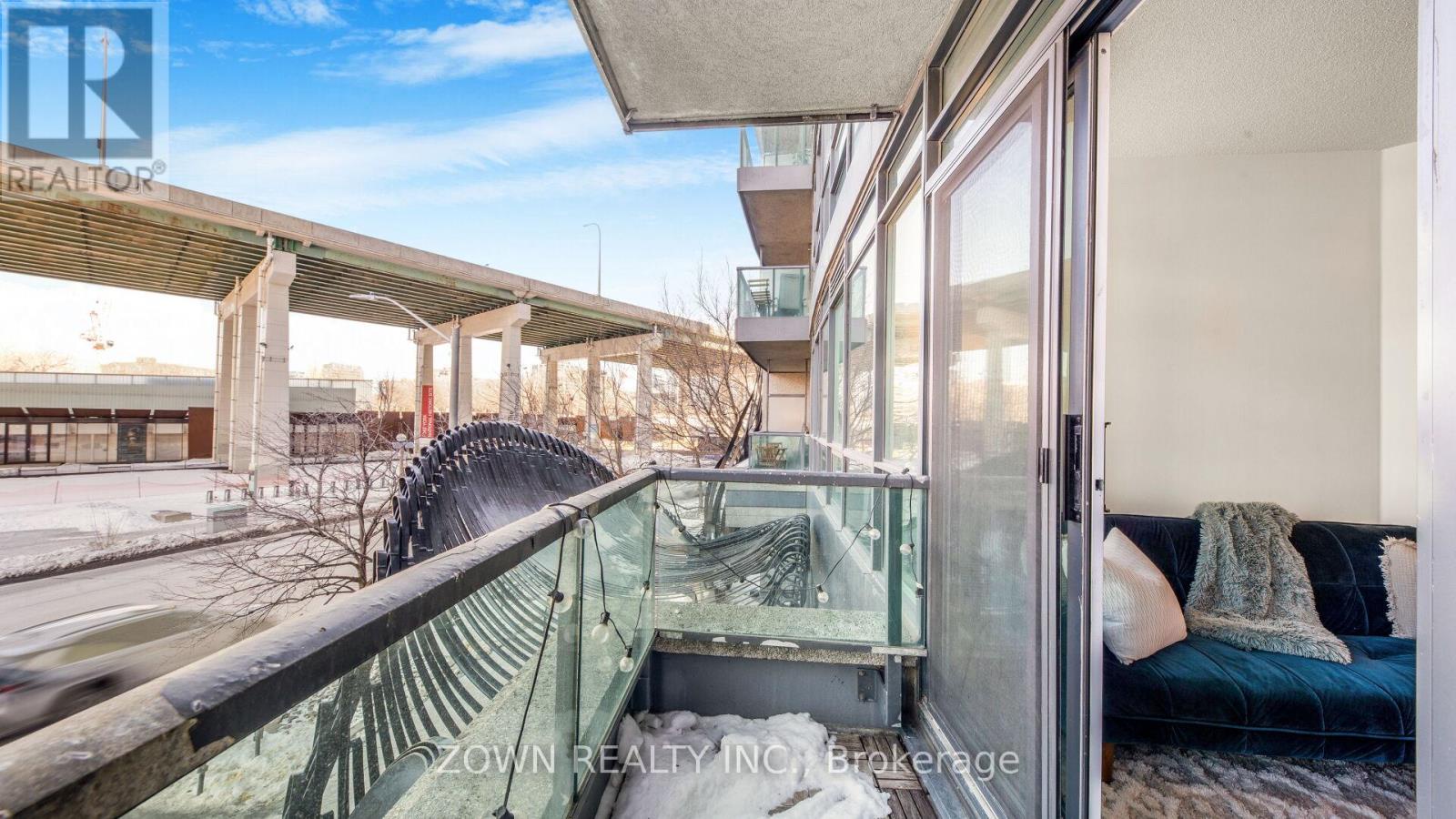 220 - 231 Fort York Boulevard, Toronto (niagara), Ontario