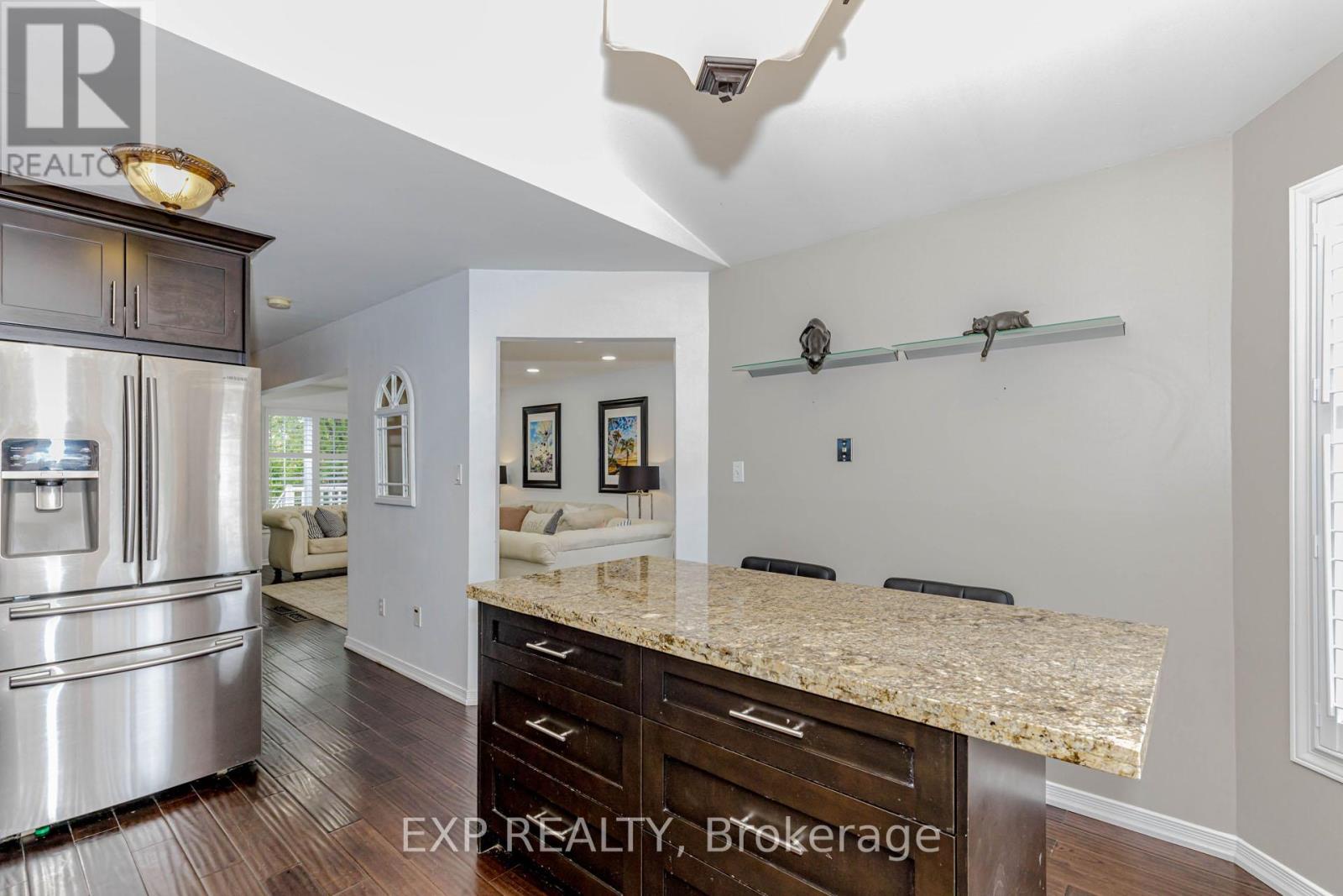 32 Vineberg Drive, Hamilton (chappel), Ontario