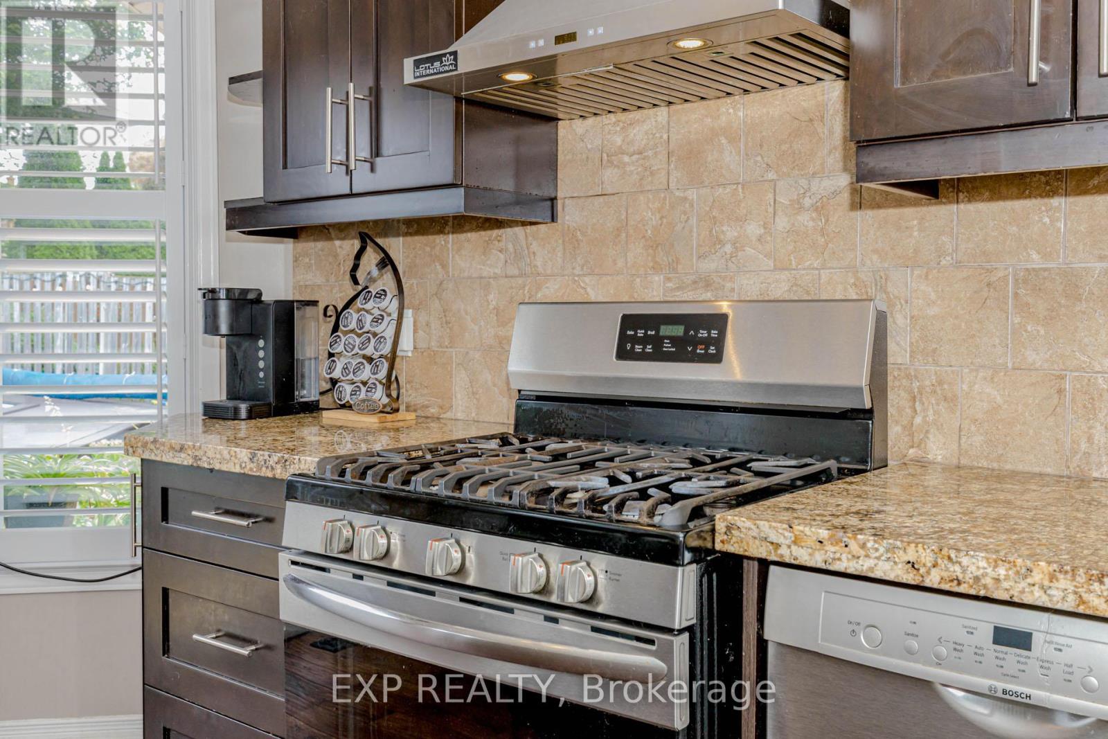 32 Vineberg Drive, Hamilton (chappel), Ontario